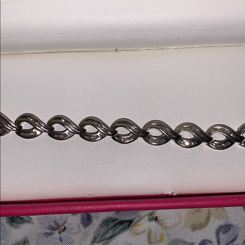 Diamond bracelet - Picture 5 of 5